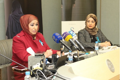 د. غالية المطيرى رئيس المكتب الاعلامى لوزارة الصحة و مهندسة/ مها البغلى مؤسس شركة سفيرة للمسئولية الاجتماعية و الاعلان عن تدشين الحملة